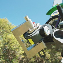 Load image into Gallery viewer, Kovix Alarmed Trailer Lock