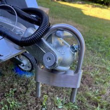 Load image into Gallery viewer, Kovix's KVH-96 in use on trailer outside