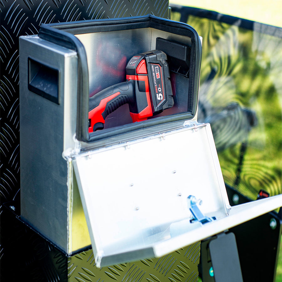 Store your possessions in the Protrek Jerry Box